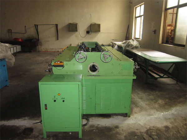 Straightening equipment